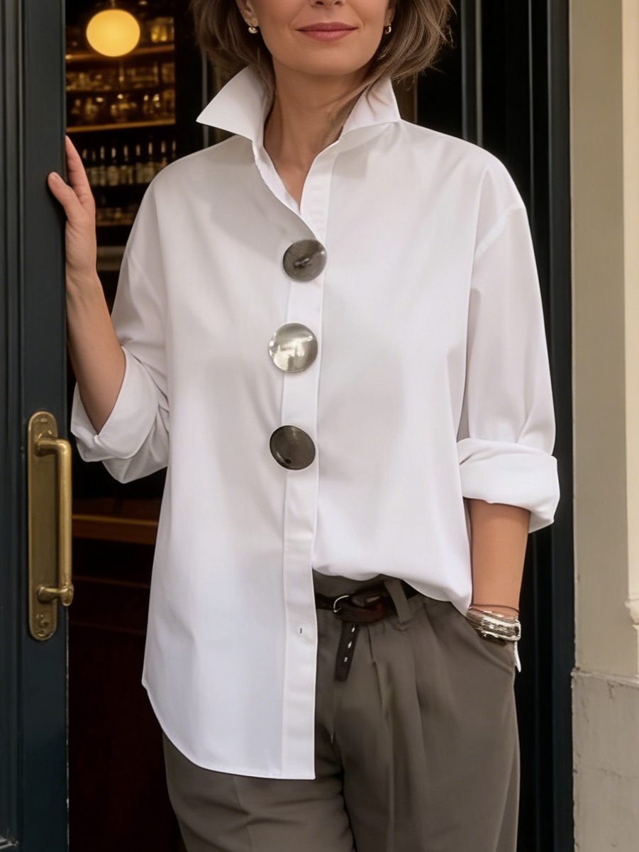 Rosalind | Blouse à col montant et boutons décoratifs